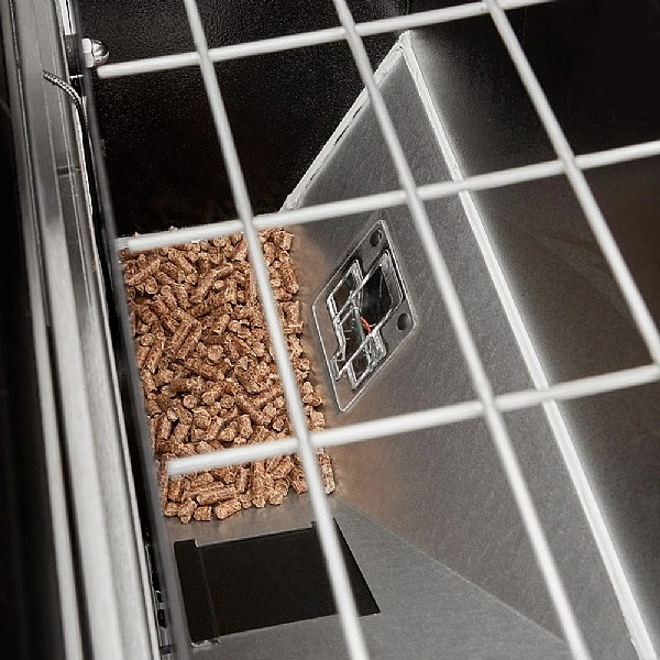 Weber Smoke Fire EPX4 Stealth Black Wood Pellet Grill 8 Weber Smoke Fire EPX4 Stealth Black Wood Pellet Grill - Image 6